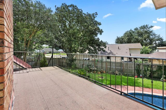 2518 Taylor Lane, Deer Park, TX 77536