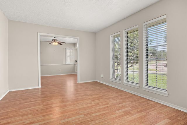 2518 Taylor Lane, Deer Park, TX 77536