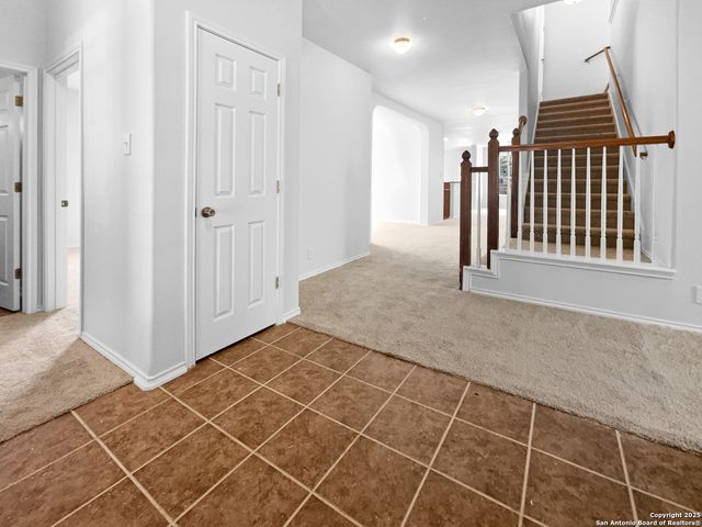 541 Triple Crown, Schertz, TX 78108