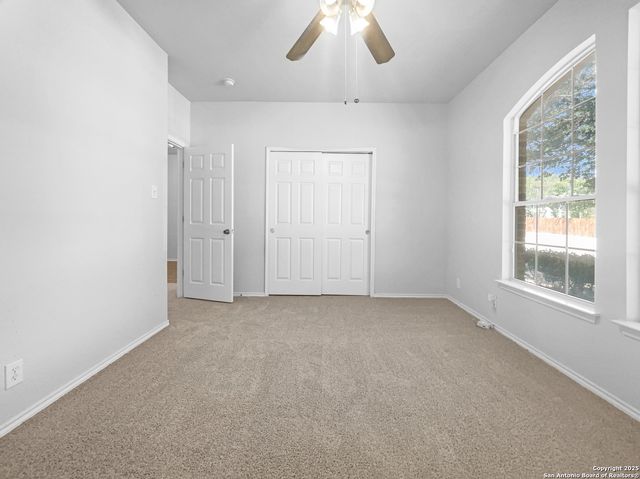 541 Triple Crown, Schertz, TX 78108