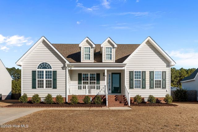 3128 Chesswood Lane, Winterville, NC 28590