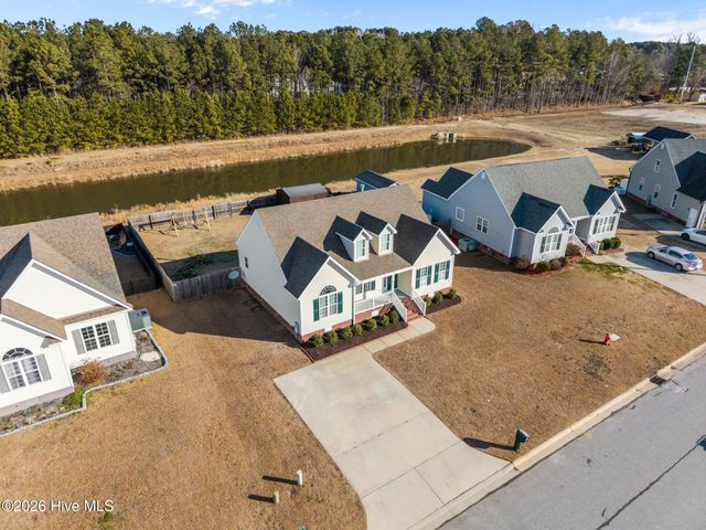 3128 Chesswood Lane, Winterville, NC 28590