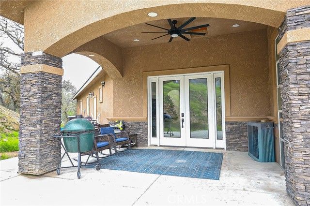 43243 Long Hollow Drive, Coarsegold, CA 93614