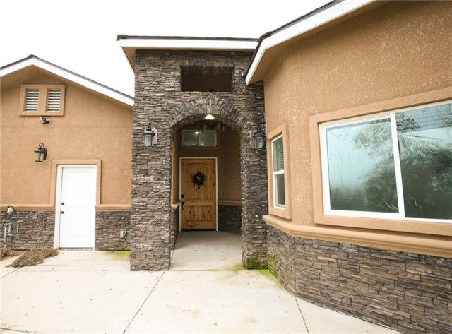 43243 Long Hollow Drive, Coarsegold, CA 93614