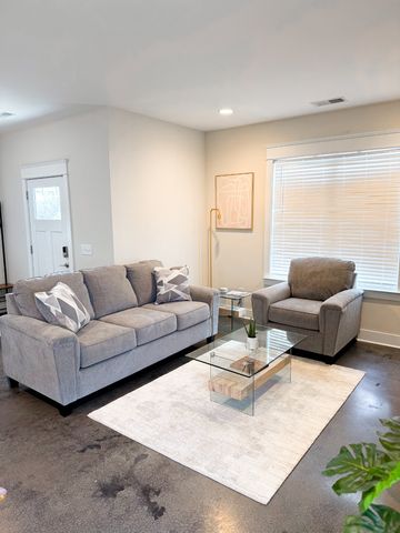 219C Prince Ave, Nashville, TN 37207