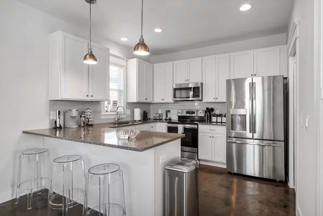 219C Prince Ave, Nashville, TN 37207