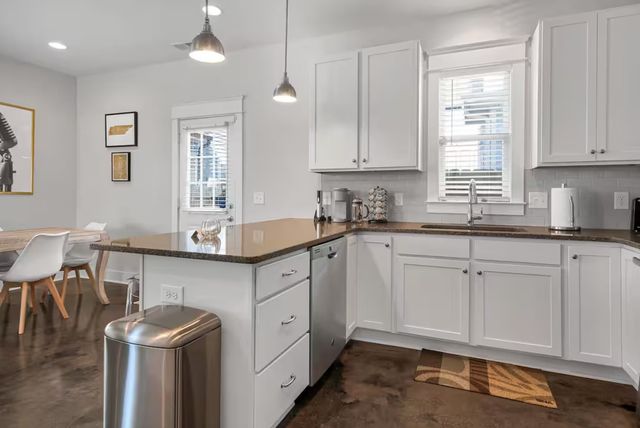 219C Prince Ave, Nashville, TN 37207