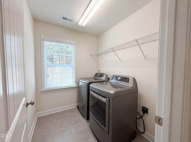 4097 Weavers Pond Drive, Zebulon, NC 27597