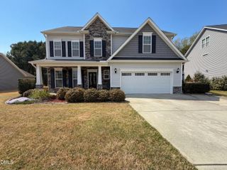 4097 Weavers Pond Drive, Zebulon, NC 27597