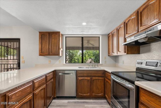 6410 E June Street, Mesa, AZ 85205