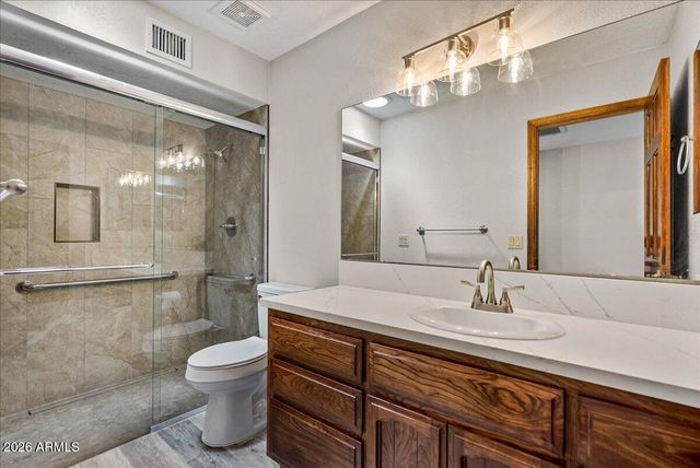 6410 E June Street, Mesa, AZ 85205