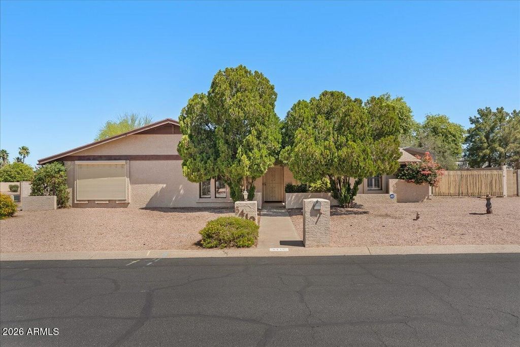 6410 E June Street, Mesa, AZ 85205