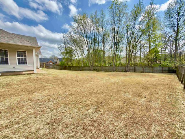 1425 CARLTON RIDGE DR, Cordova, TN 38016