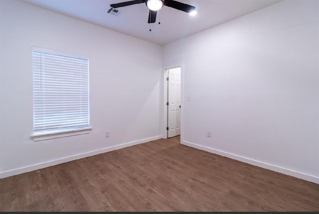 8800 N Shartel Avenue A & B, Oklahoma City, OK 73114