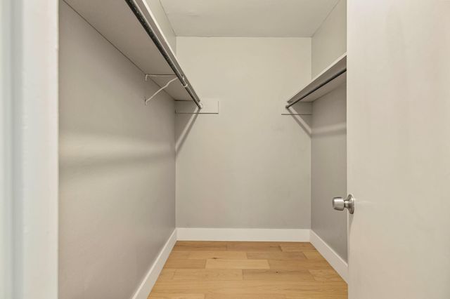 2708 Carnarvon LN, Austin, TX 78704