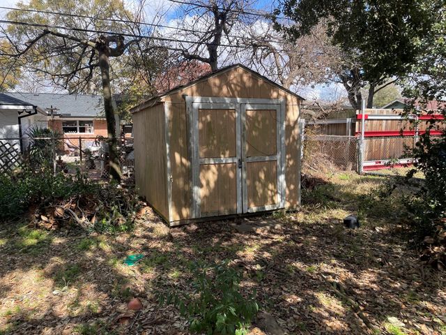 5551 Winding Creek Way, Houston, TX 77017