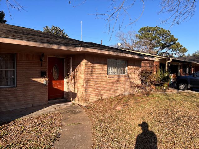 5551 Winding Creek Way, Houston, TX 77017