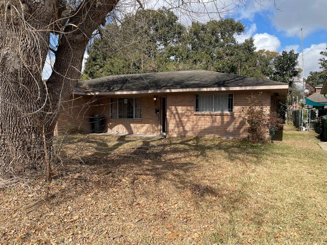 5551 Winding Creek Way, Houston, TX 77017