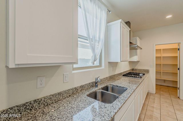 10962 W Taylor Street, Avondale, AZ 85323