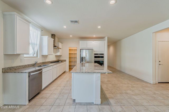 10962 W Taylor Street, Avondale, AZ 85323