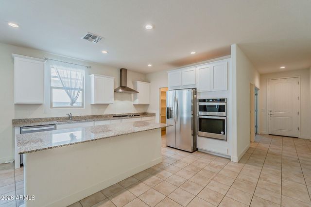 10962 W Taylor Street, Avondale, AZ 85323