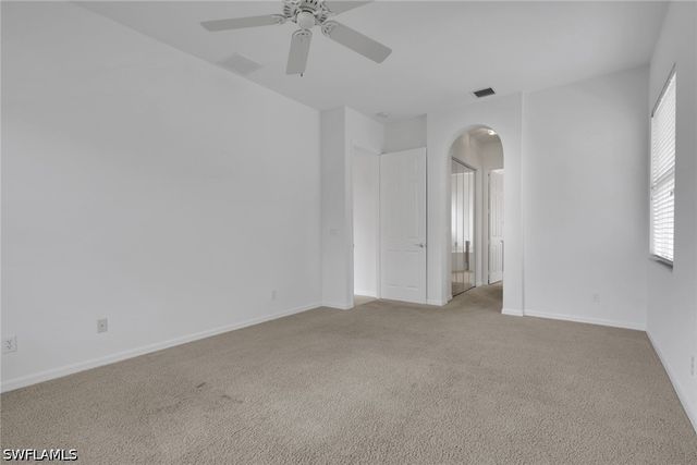 9404 Springview LOOP, Estero, FL 33928