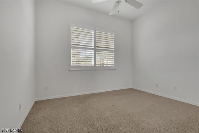 9404 Springview LOOP, Estero, FL 33928