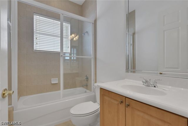 9404 Springview LOOP, Estero, FL 33928