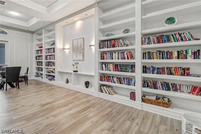 9404 Springview LOOP, Estero, FL 33928