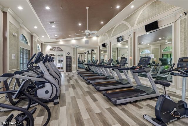 9404 Springview LOOP, Estero, FL 33928