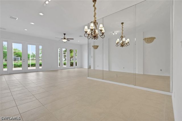 9404 Springview LOOP, Estero, FL 33928