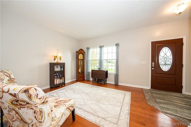75 Hilltowne Drive, Orchard Park, NY 14127