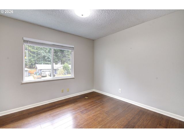 708 Ne 152ND Ave, Vancouver, WA 98660