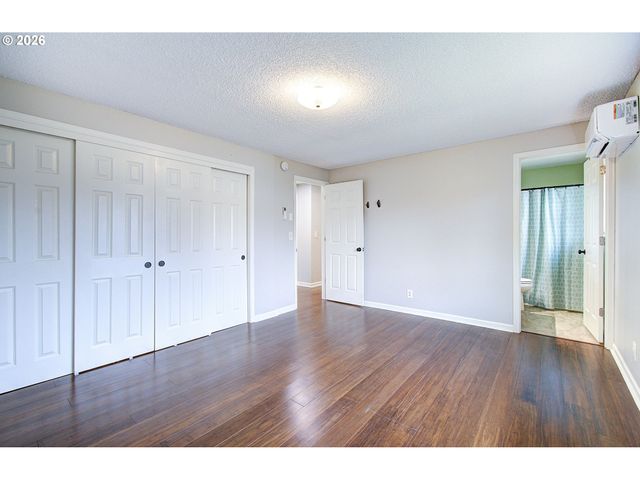 708 Ne 152ND Ave, Vancouver, WA 98660