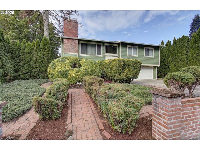 708 Ne 152ND Ave, Vancouver, WA 98660