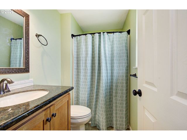 708 Ne 152ND Ave, Vancouver, WA 98660