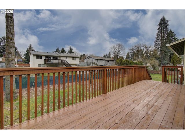 708 Ne 152ND Ave, Vancouver, WA 98660