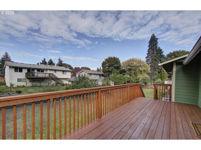 708 Ne 152ND Ave, Vancouver, WA 98660