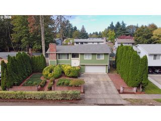 708 Ne 152ND Ave, Vancouver, WA 98660