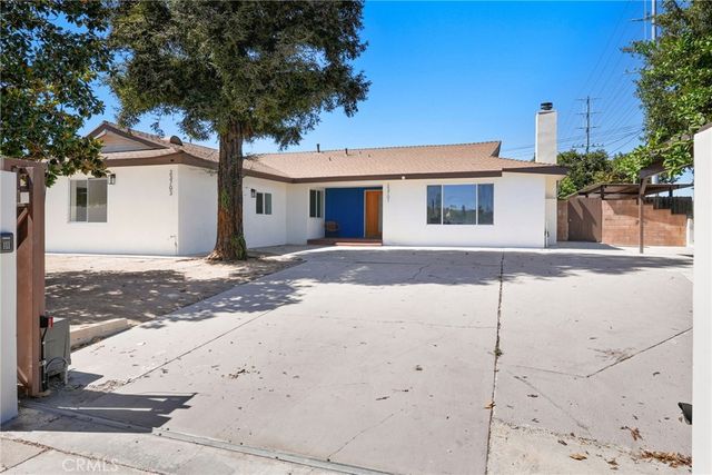 23701 Califa, Los Angeles, CA 91367