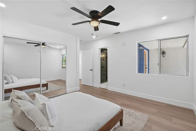 23701 Califa, Los Angeles, CA 91367