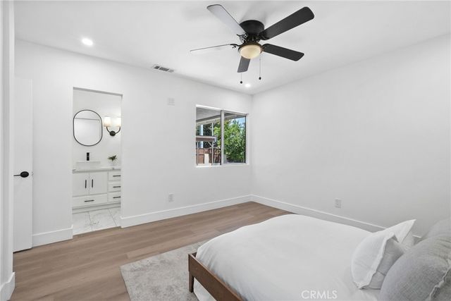 23701 Califa, Los Angeles, CA 91367