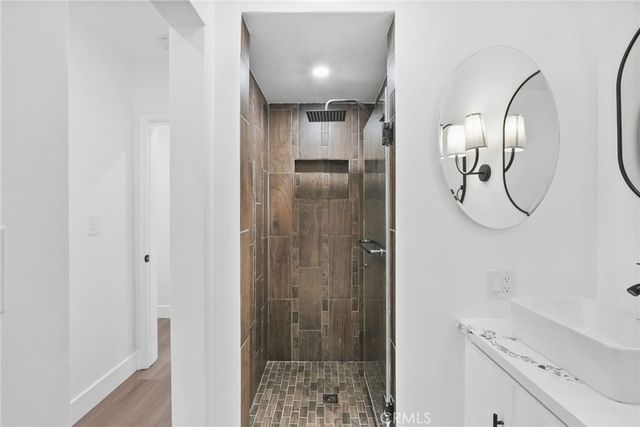 23701 Califa, Los Angeles, CA 91367