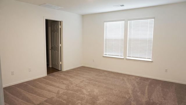 313 Redonda DR, Liberty Hill, TX 78642