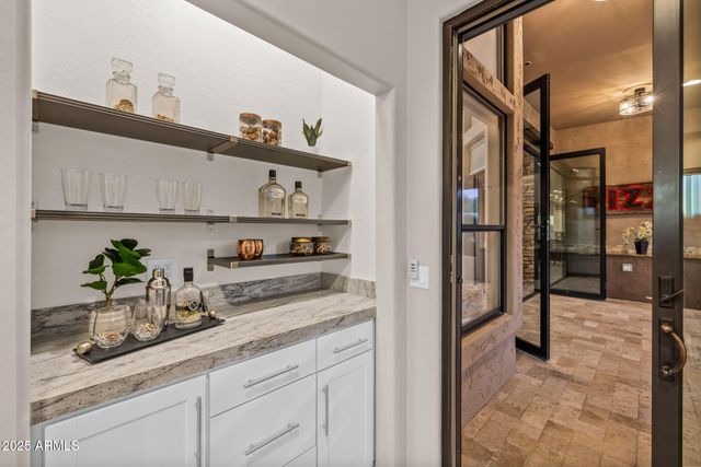 11421 E ASTER Drive, Scottsdale, AZ 85259