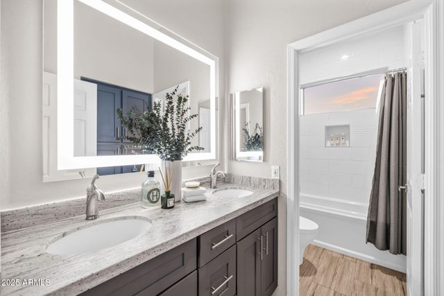 11421 E ASTER Drive, Scottsdale, AZ 85259