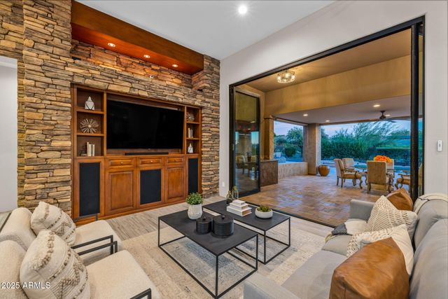 11421 E ASTER Drive, Scottsdale, AZ 85259