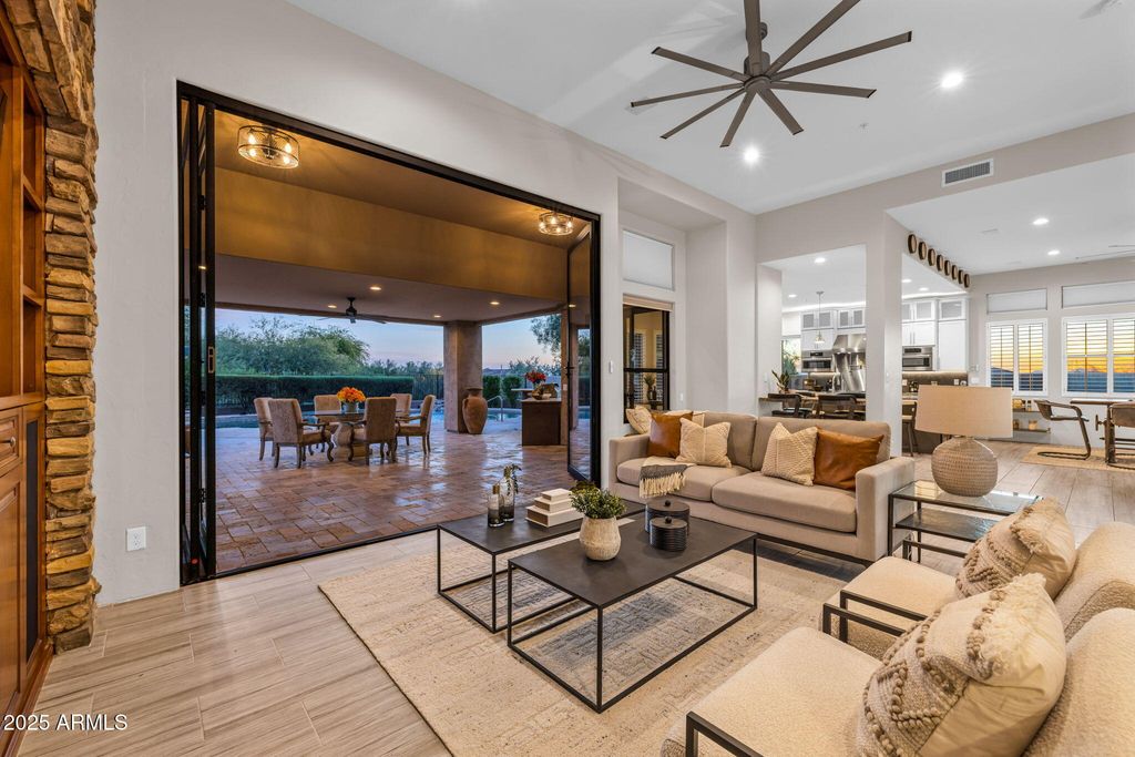 11421 E ASTER Drive, Scottsdale, AZ 85259