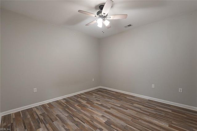 4332 Hillingdon Bnd Apt 104, Chesapeake, VA 23321