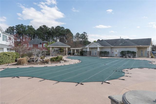 4332 Hillingdon Bnd Apt 104, Chesapeake, VA 23321